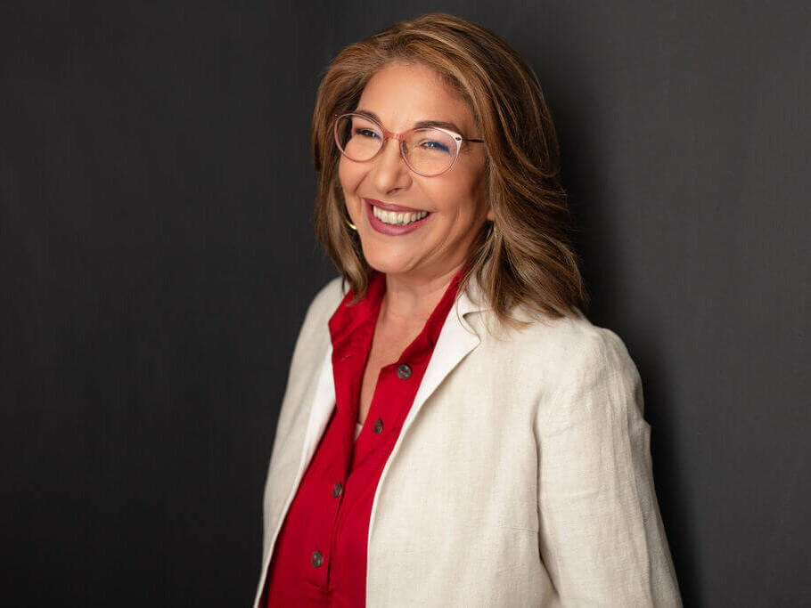 Author Headshots Naomi Klein