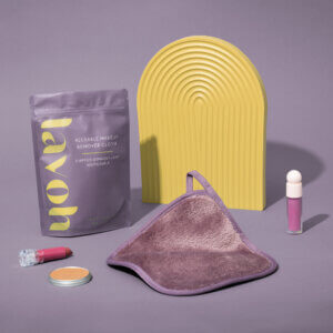 lavoh reusable makeup removing face cloth product photography hero photo